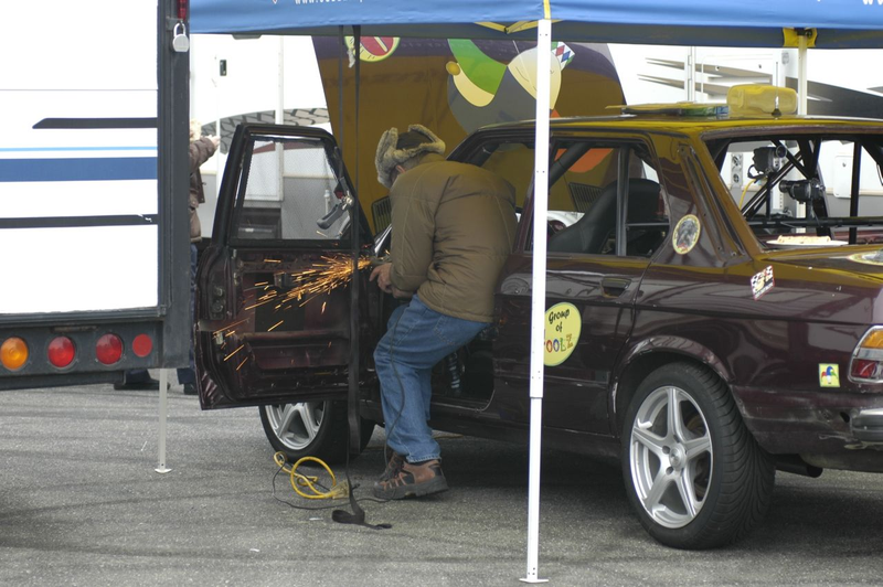 Illustration for article titled 24 Hours Of LeMons Arse Freeze-A-Palooza Über Gallery: The Bavarian Hordes